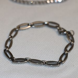 Silver Chain Link Bracelet